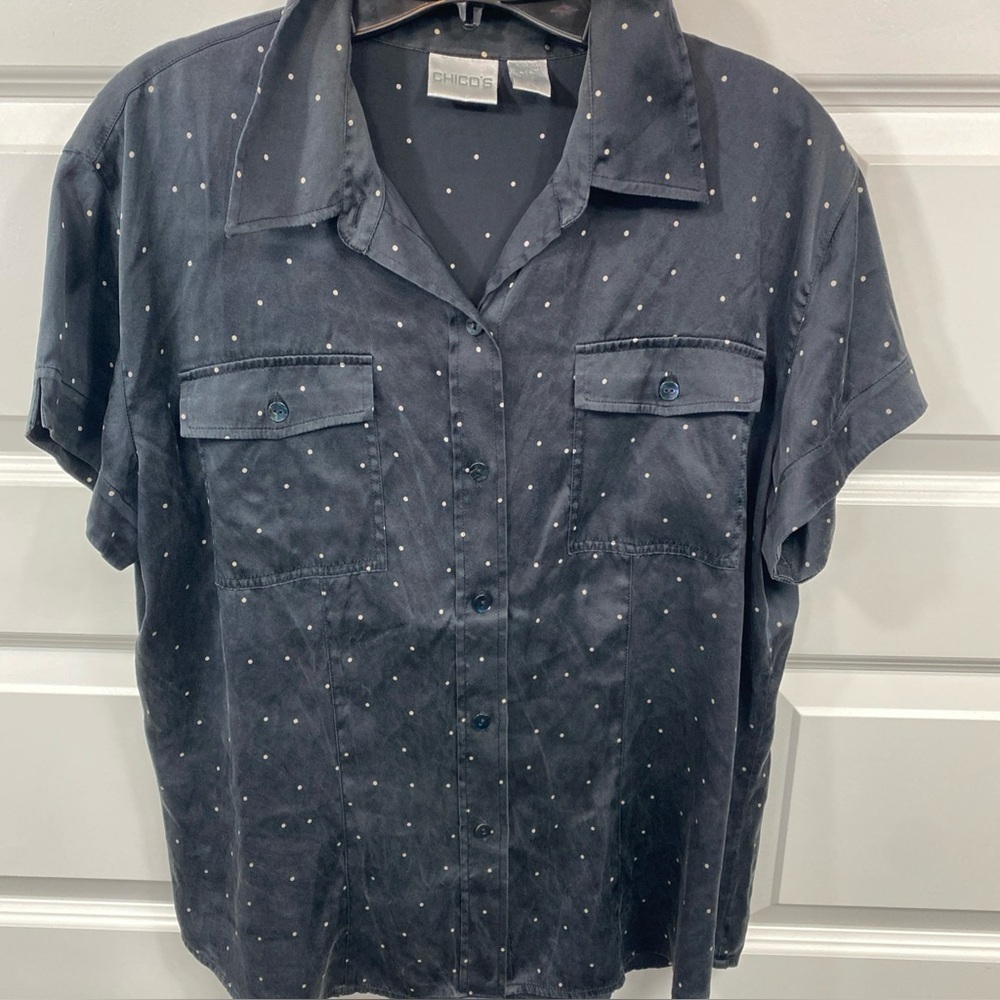 Silk Blend Black Polka Dot Button Front Short Sleeve Preppy Chicos 2 Button